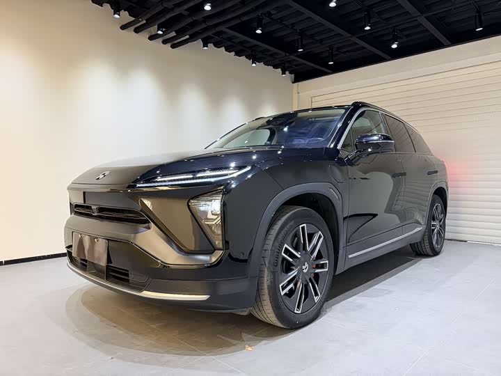 Фото 1 - Nio ES6