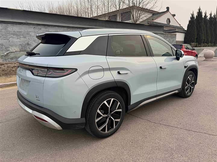 Фото 3 - BYD Song L DM-i Hybrid