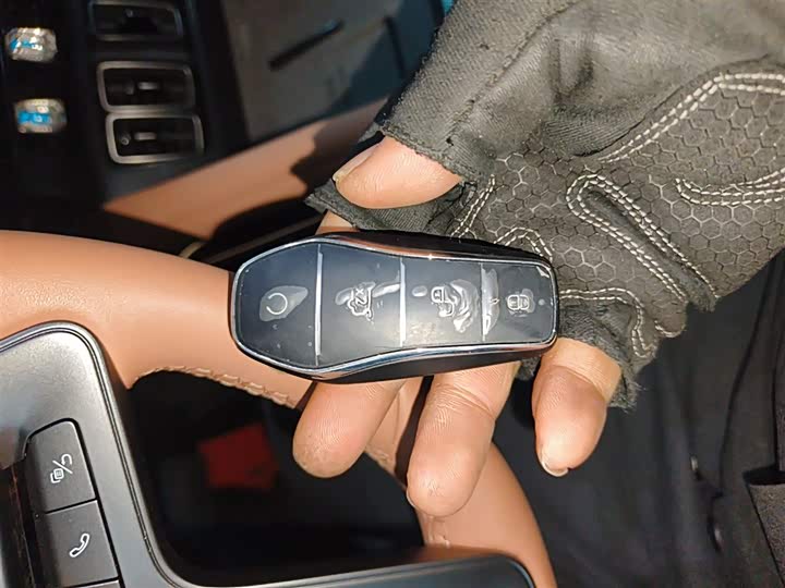 Фото 9 - BYD Song L