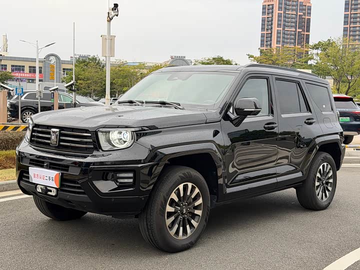 Фото 1 - Tank 700 Hybrid