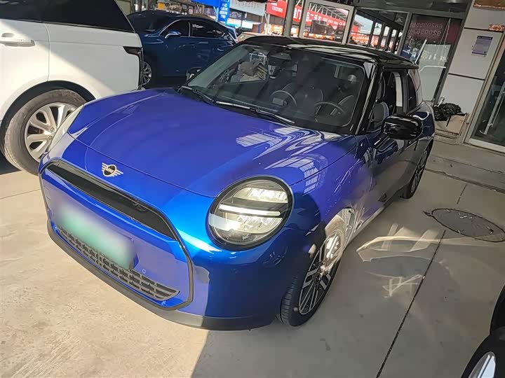 Фото 2 - Mini Cooper