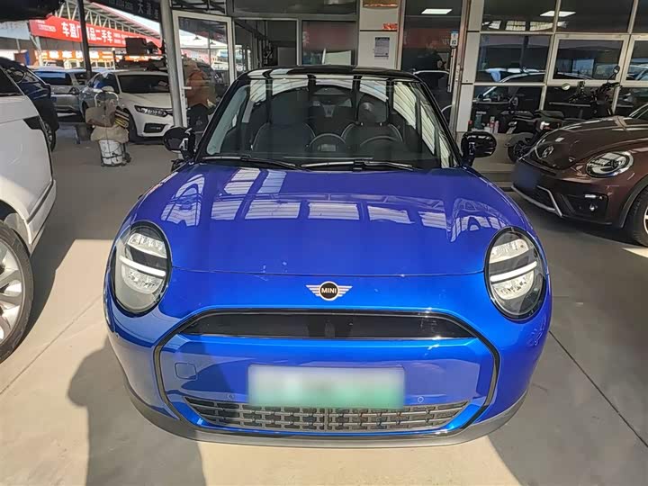 Фото 3 - Mini Cooper