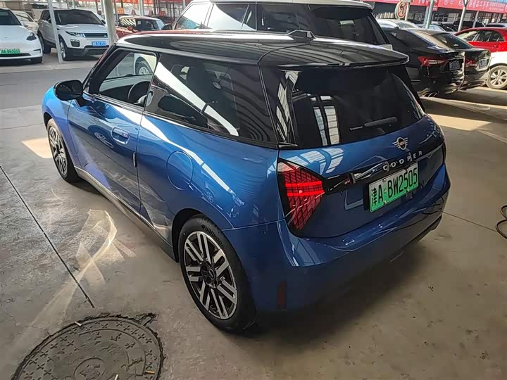 Фото 5 - Mini Cooper