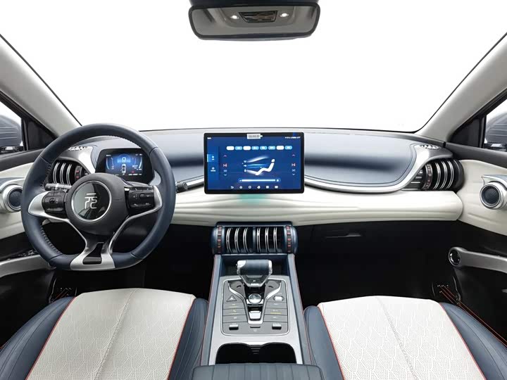 Фото 5 - BYD Yuan Plus