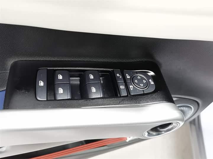 Фото 9 - BYD Yuan Plus