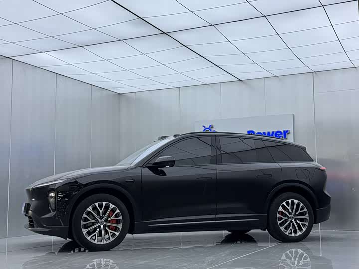 Фото 7 - Nio ES6