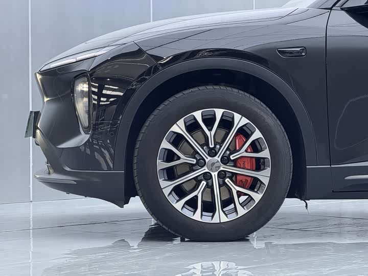 Фото 8 - Nio ES6