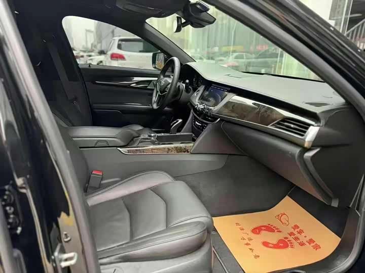 Фото 7 - Cadillac CT6