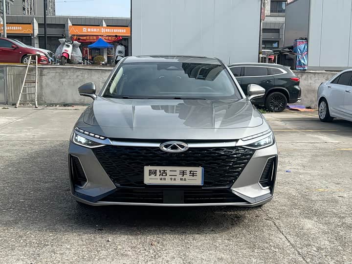 Фото 2 - Chery Arrizo 8