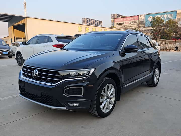 Фото 1 - Volkswagen T-Roc