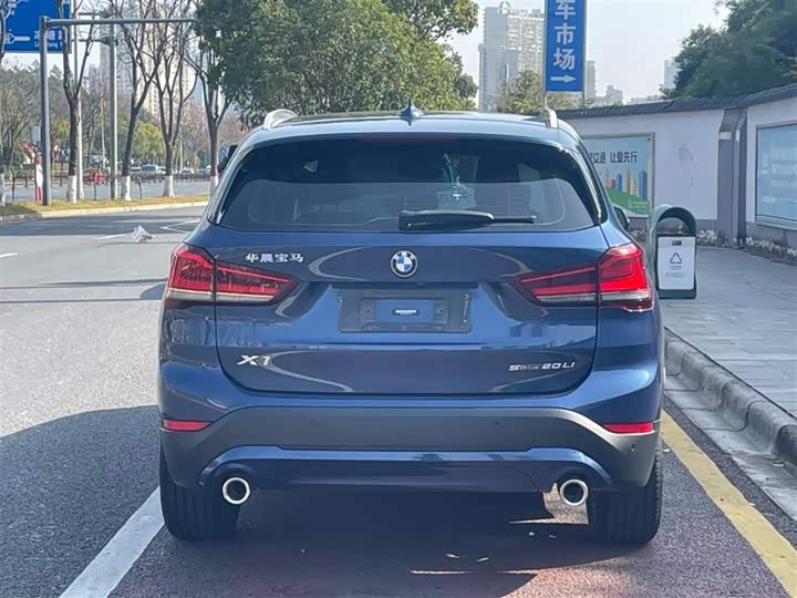 Фото 5 - BMW X1