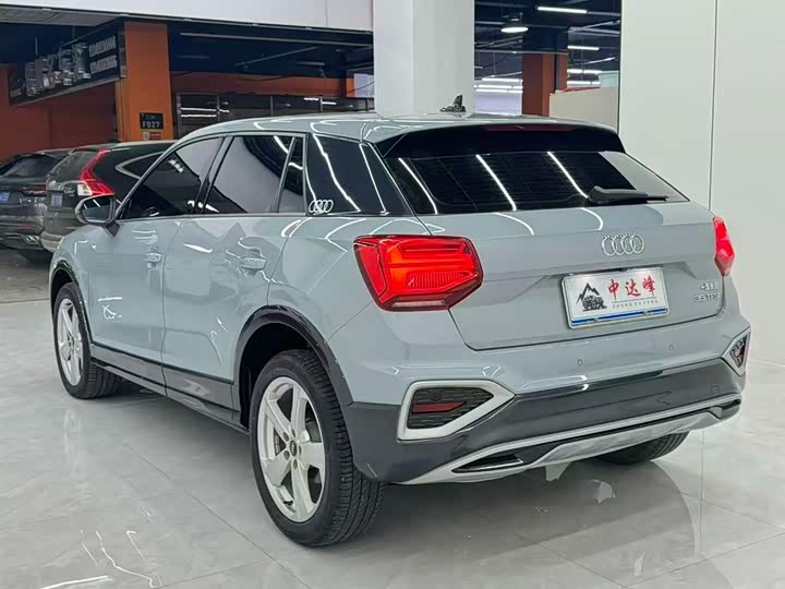 Фото 9 - Audi Q2L