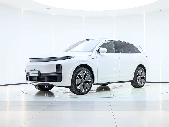 Фото 1 - LiXiang L7