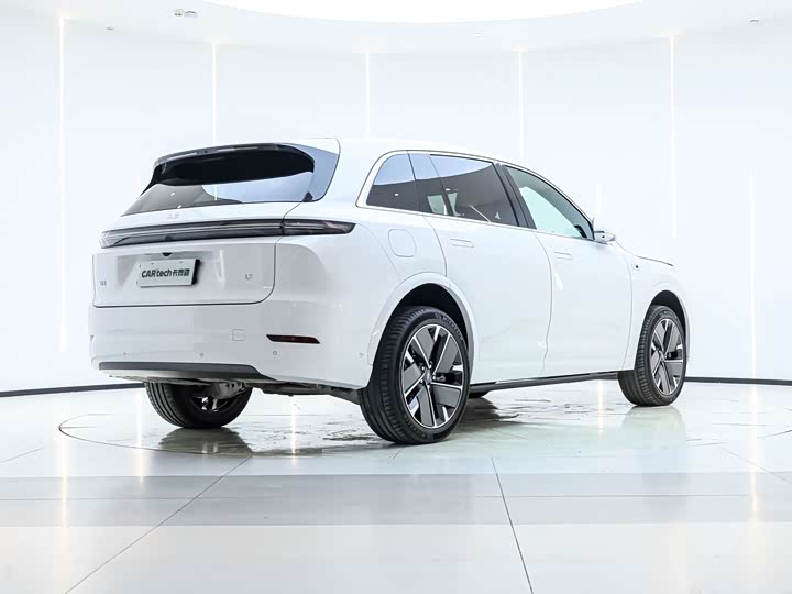 Фото 7 - LiXiang L7