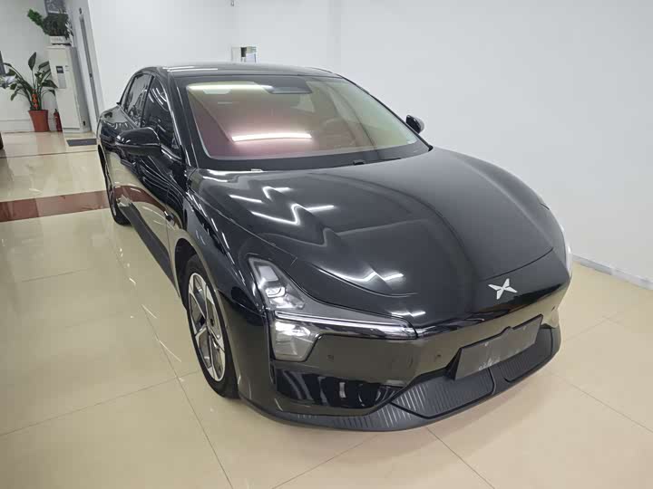 Фото 3 - XPeng Mona M03