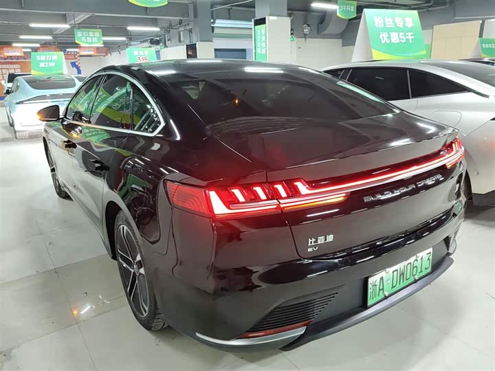 Фото 5 - BYD Han