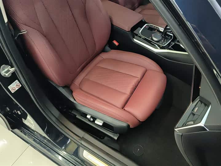 Фото 8 - BMW 3 Series