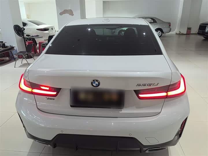 Фото 6 - BMW 3 Series