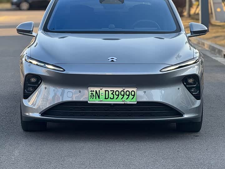 Фото 2 - Nio ET7