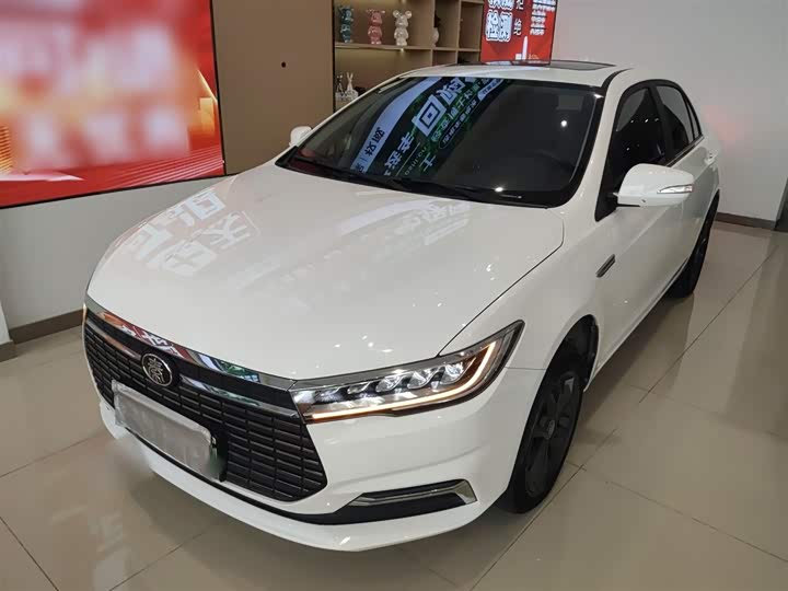 Фото 1 - BYD Qin EV
