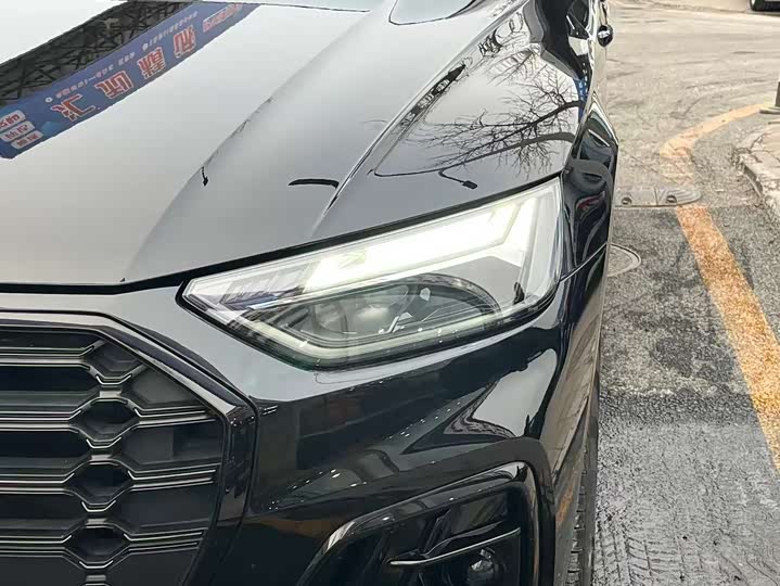 Фото 4 - Audi Q5L