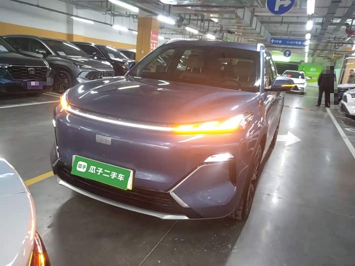 Фото 3 - Geely Galaxy Starship 7