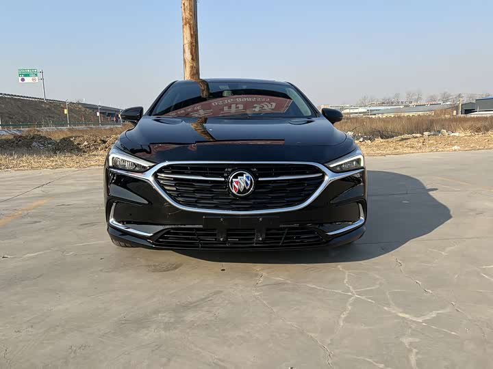 Фото 2 - Buick LaCrosse