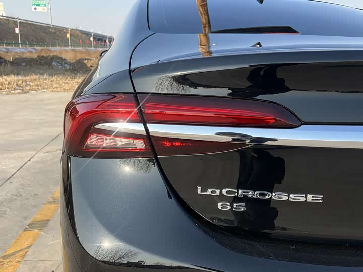 Фото 5 - Buick LaCrosse