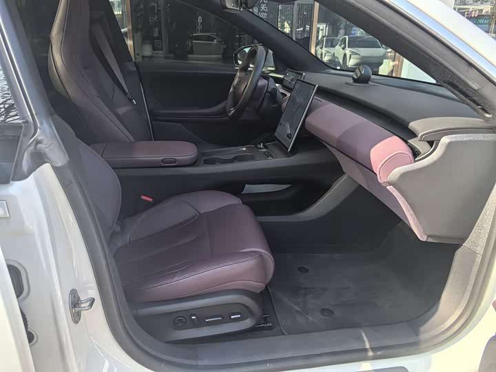 Фото 4 - Nio ET5