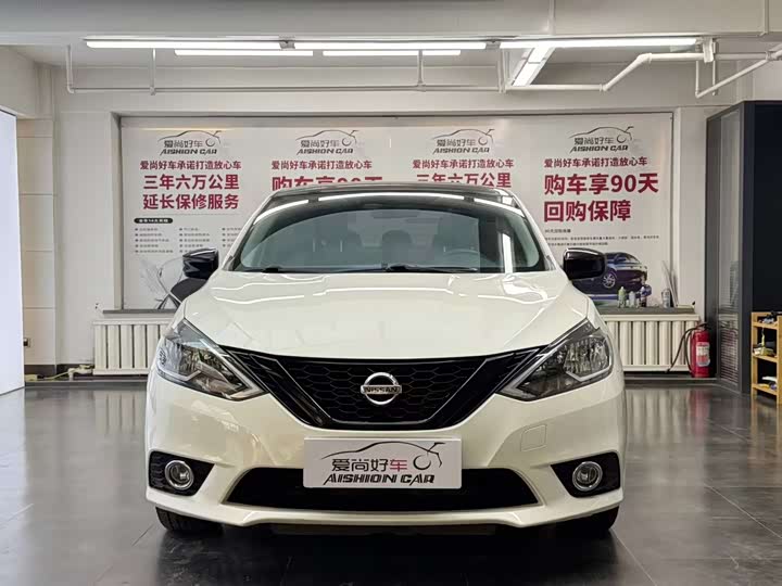 Фото 2 - Nissan Sylphy