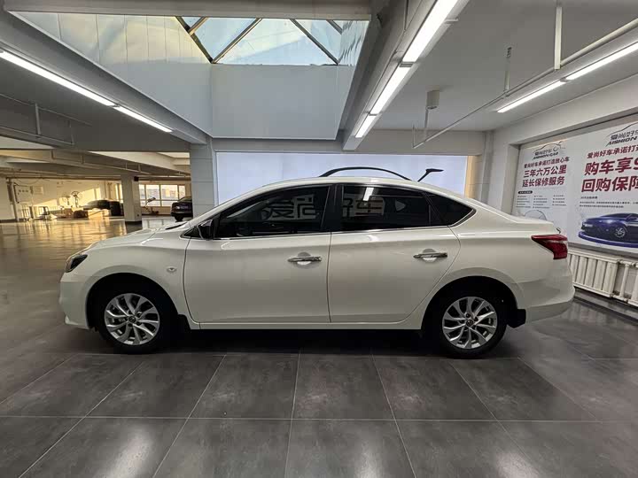 Фото 4 - Nissan Sylphy