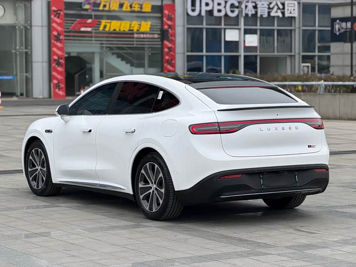 Фото 7 - Luxeed R7