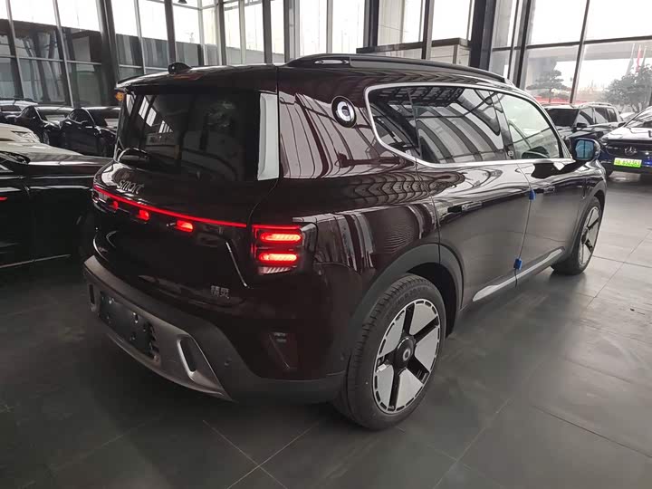 Фото 7 - Smart #5