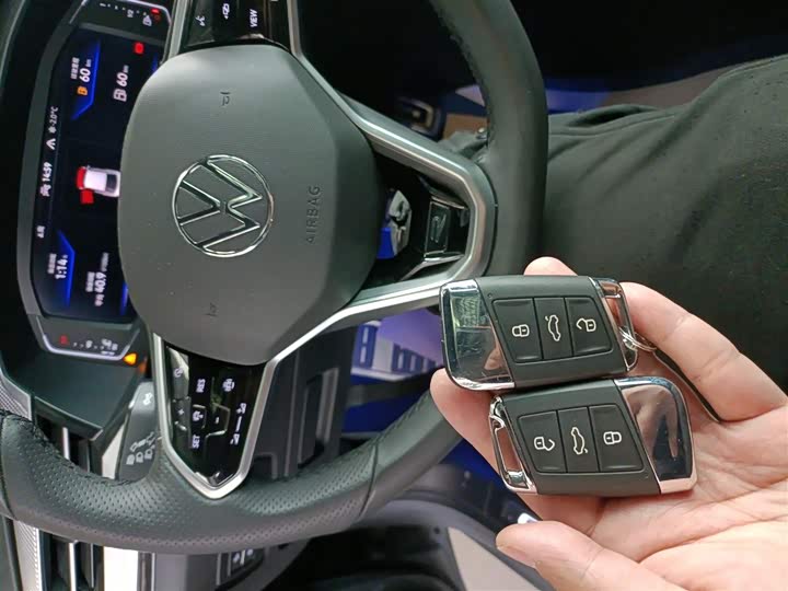 Фото 9 - Volkswagen CC