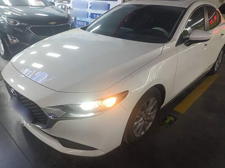 Фото 1 - Mazda 3 (Axela)