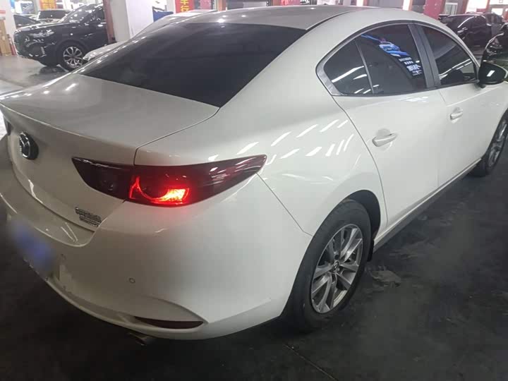 Фото 7 - Mazda 3 (Axela)