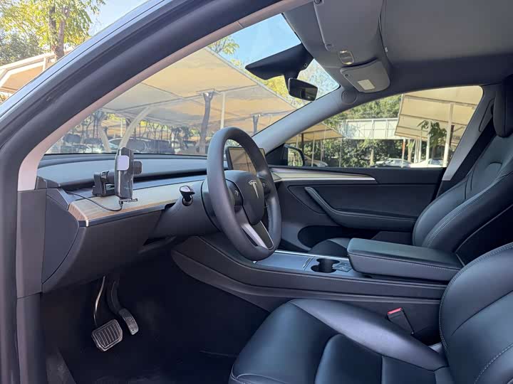 Фото 4 - Tesla Model Y