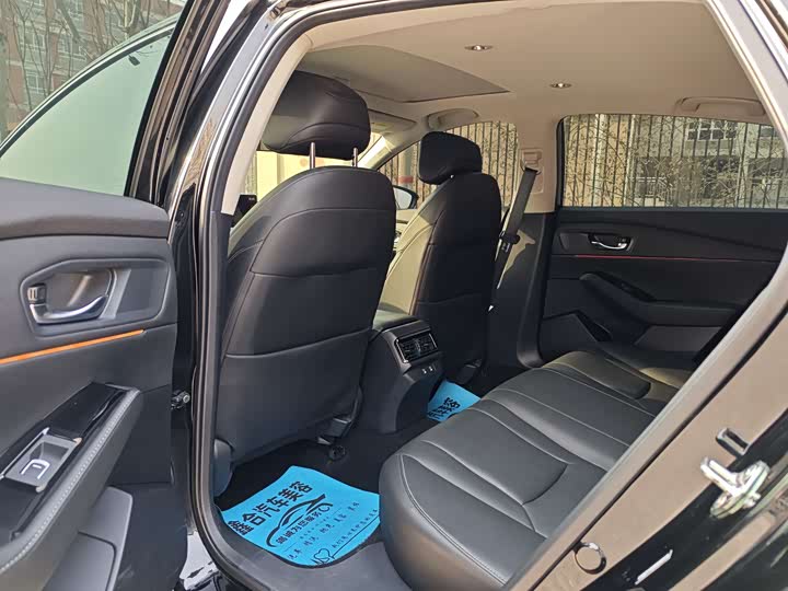 Фото 7 - Honda Accord