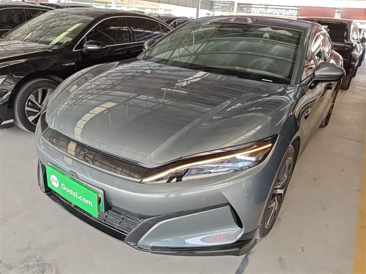 Фото 2 - BYD Han L