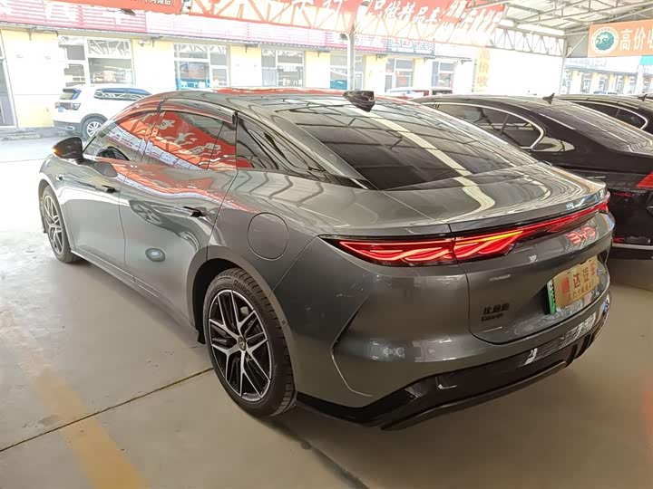 Фото 5 - BYD Han L