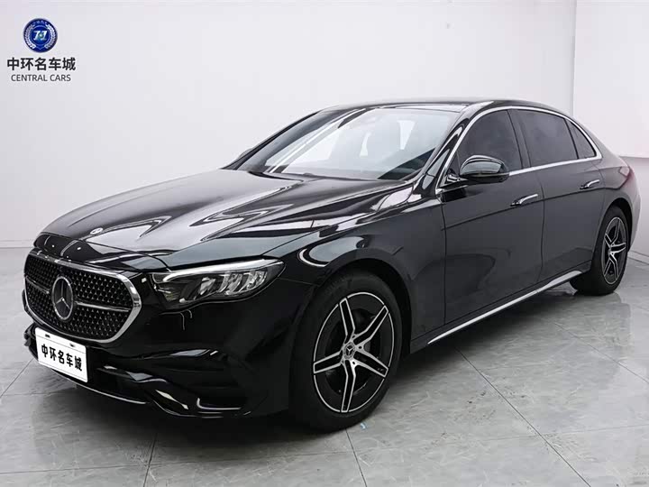 Фото 1 - Mercedes-Benz E-Class