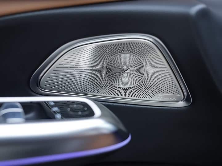 Фото 6 - Mercedes-Benz E-Class