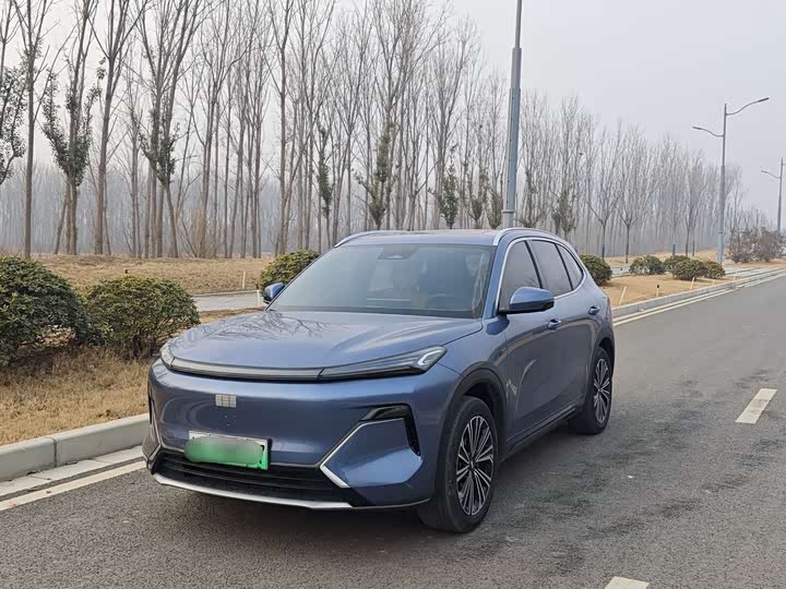 Фото 1 - Geely Galaxy Starship 7