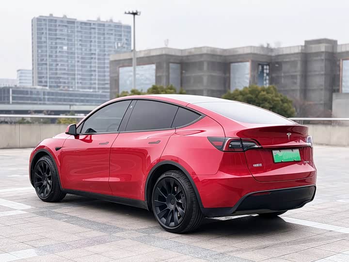 Фото 7 - Tesla Model Y
