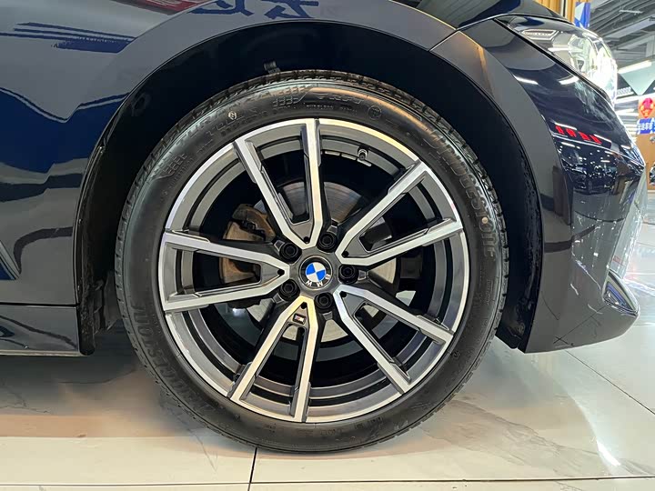 Фото 7 - BMW 3 Series