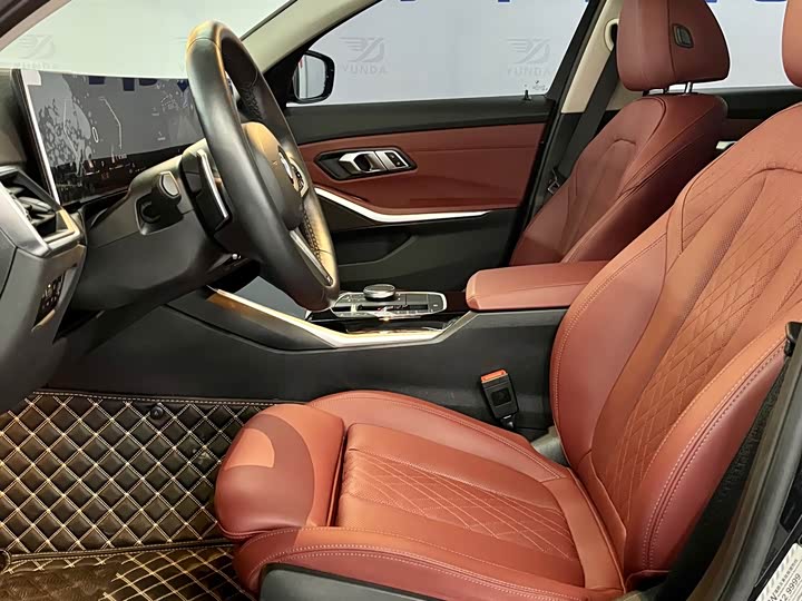 Фото 9 - BMW 3 Series