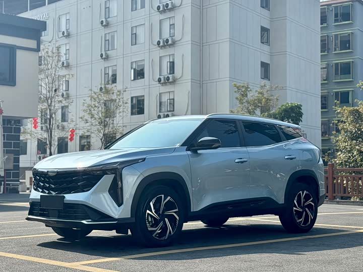 Фото 1 - Geely Atlas