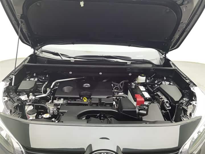 Фото 6 - Toyota Wildlander