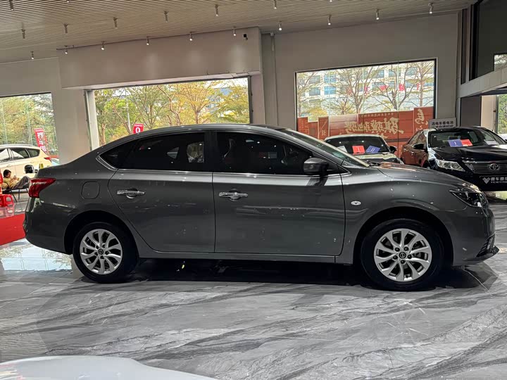 Фото 5 - Nissan Sylphy