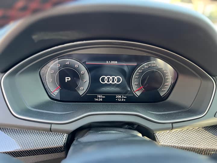 Фото 6 - Audi SQ5